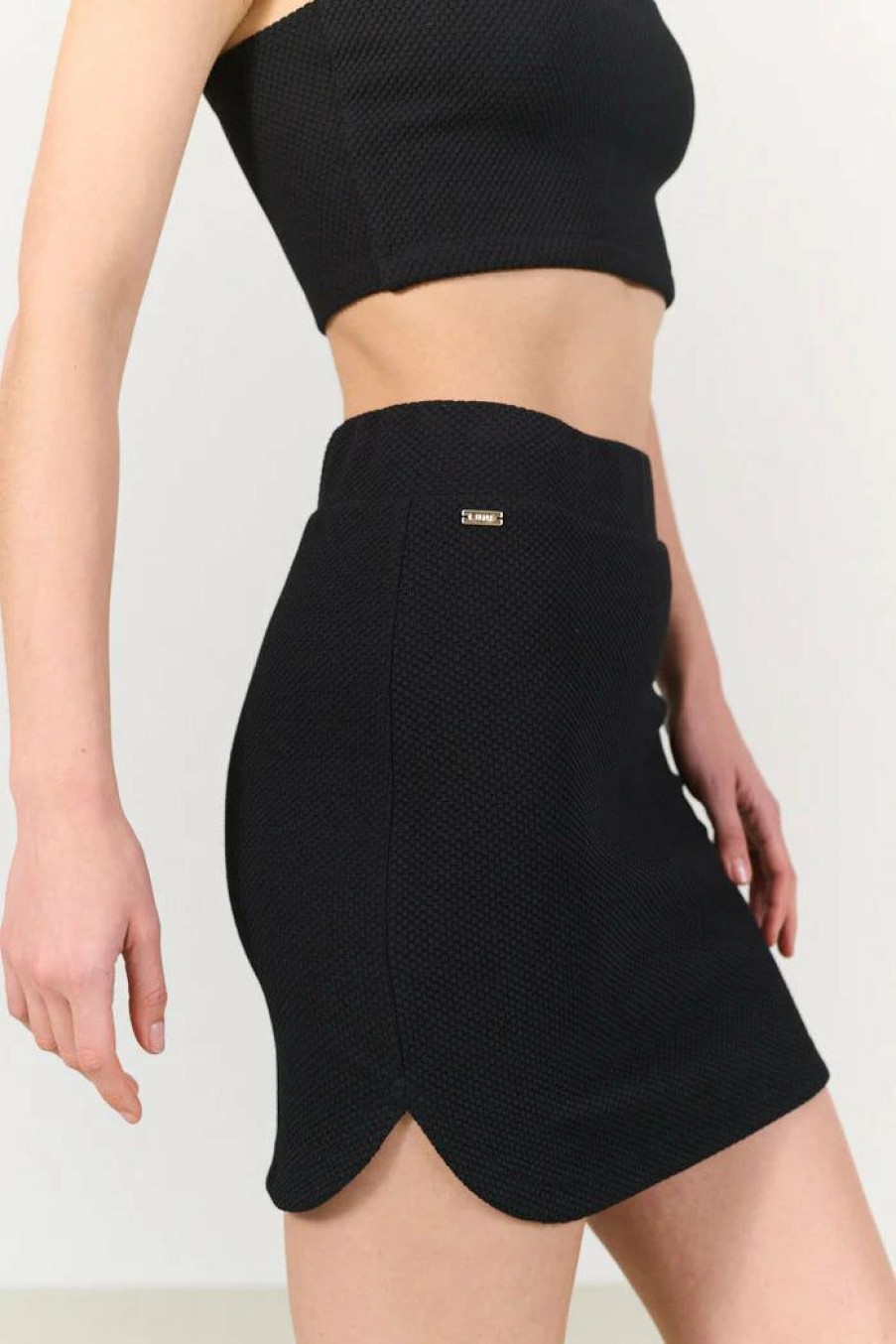 Women * | Discount Online Lune Active Moon Skirt Black