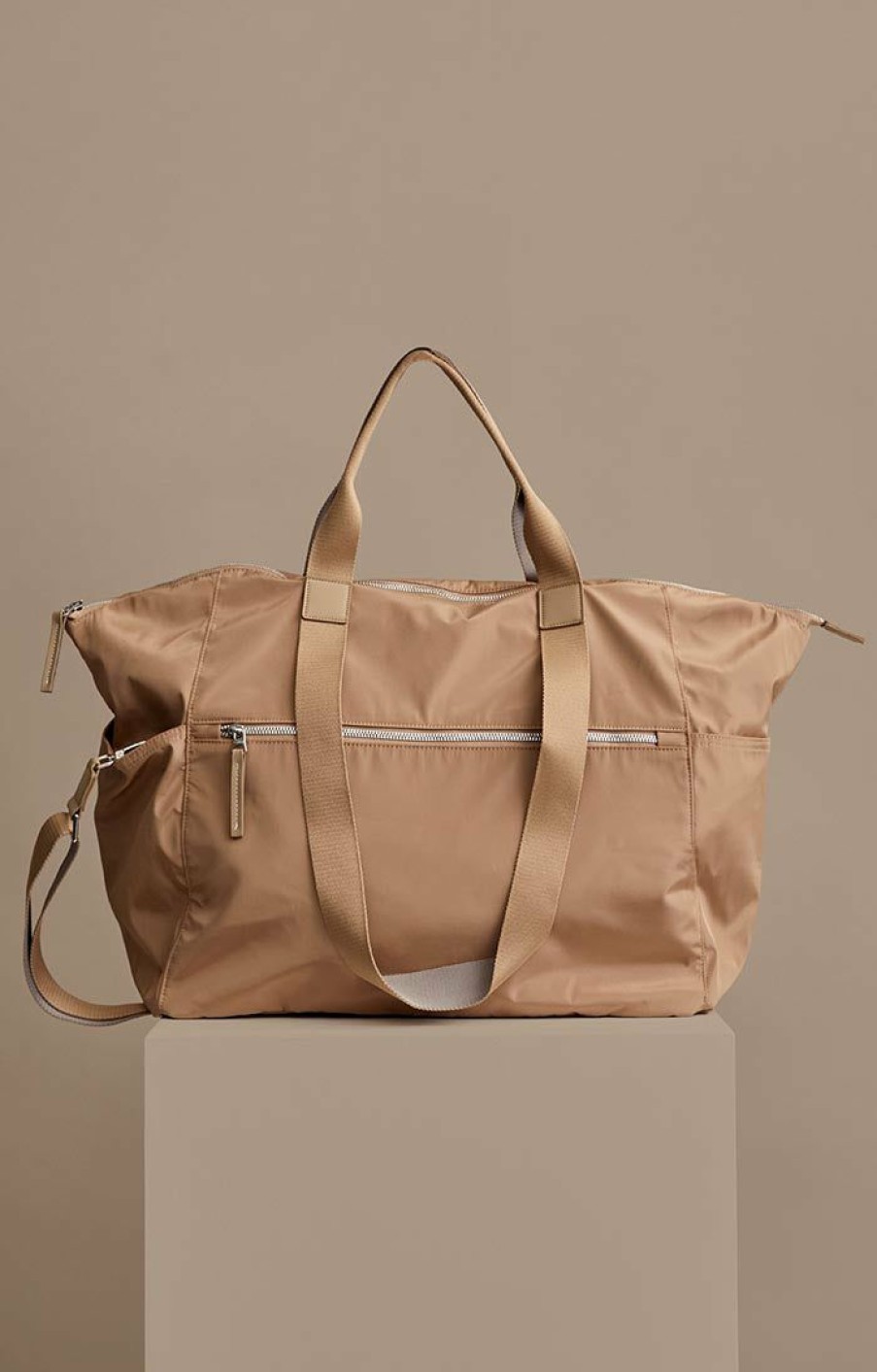 Accessories * | Sales Online Varley Montlake Weekend Bag Sesame